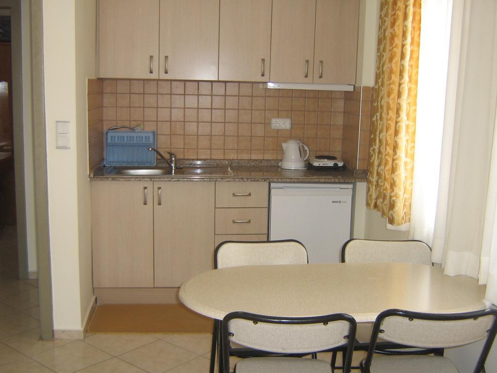 Arya Hotel Marmaris Exterior foto