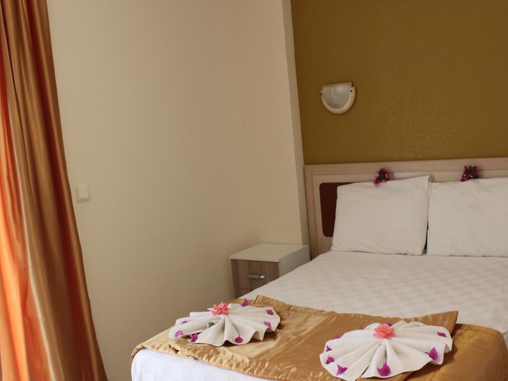 Arya Hotel Marmaris Exterior foto