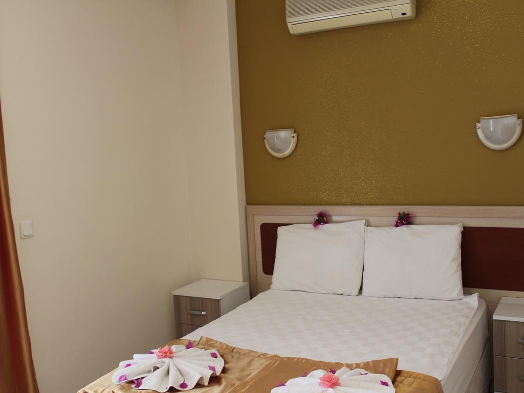 Arya Hotel Marmaris Exterior foto