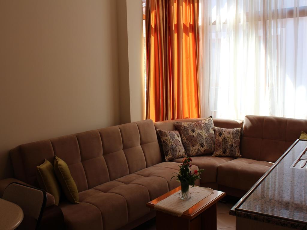 Arya Hotel Marmaris Exterior foto