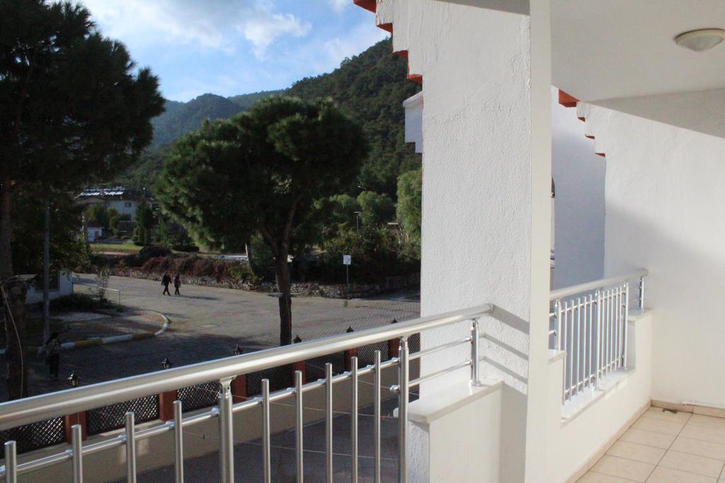 Arya Hotel Marmaris Exterior foto